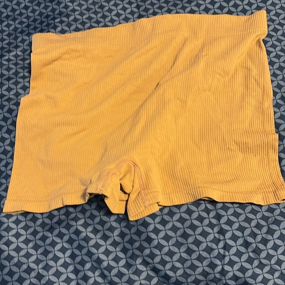 FCUK tan Ribbed Shorts - Picture 8 of 9
